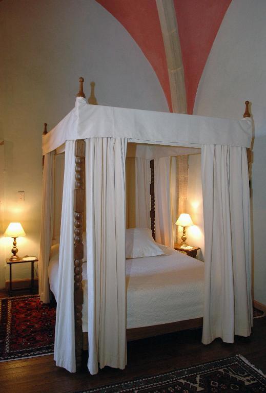 Chateau Royal De Saint-Saturnin Habitación foto